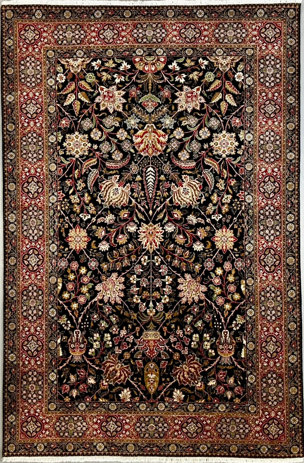 India Hand-Knotted Wool Rug