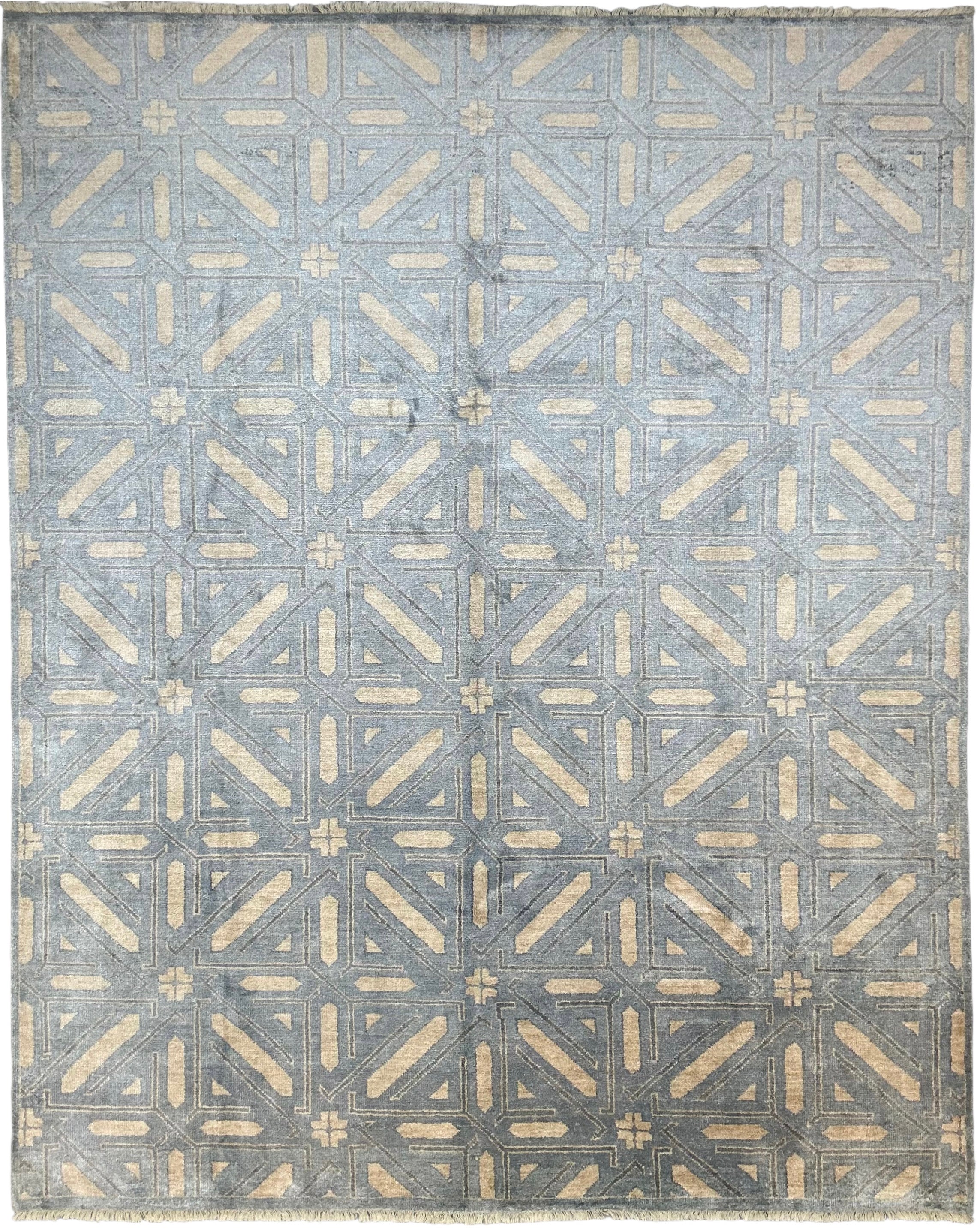 7747 - Modern Hand-Knotted Bamboo Silk Rug