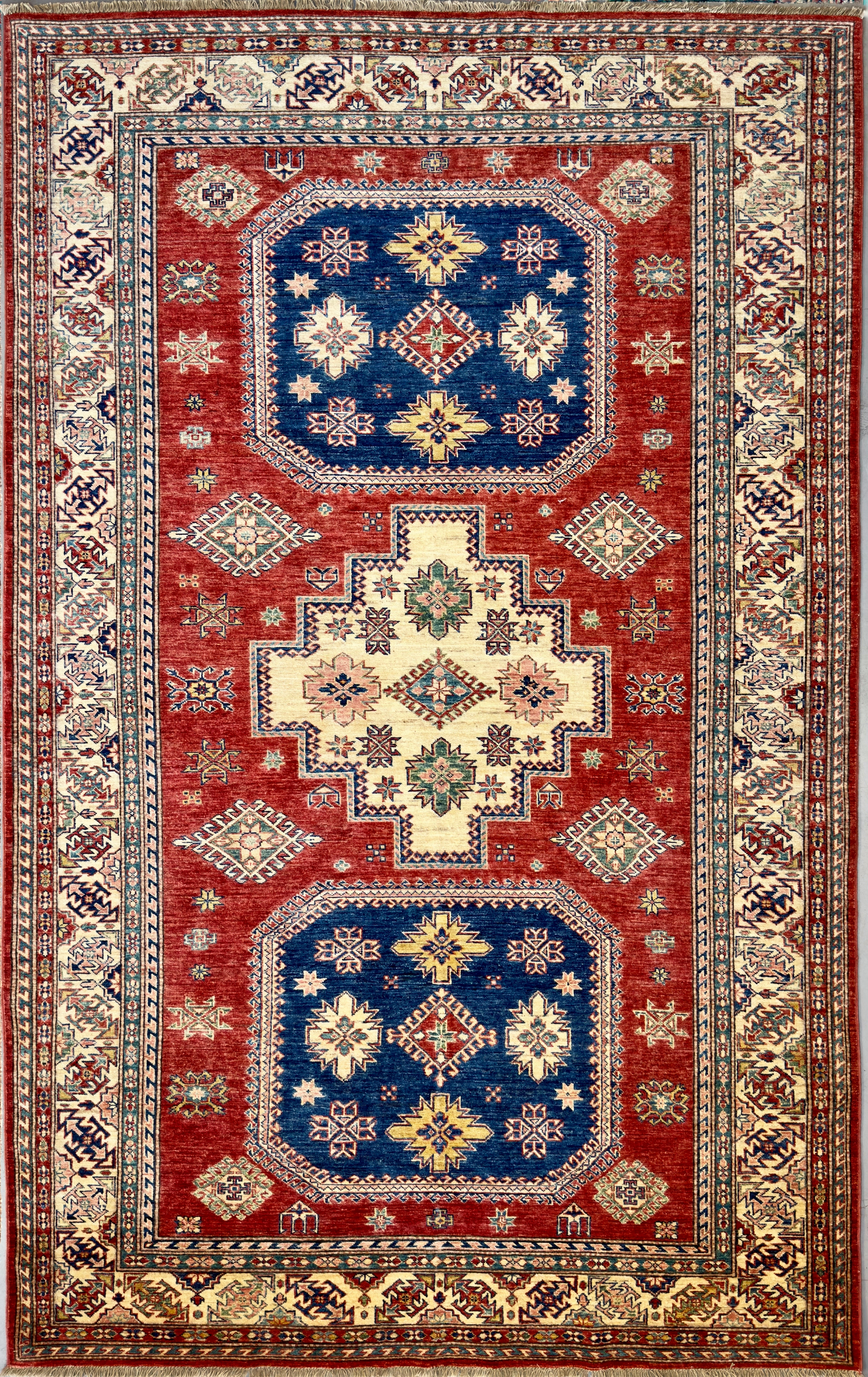 9589 - Tupuchi Hand-Knotted Wool Rug