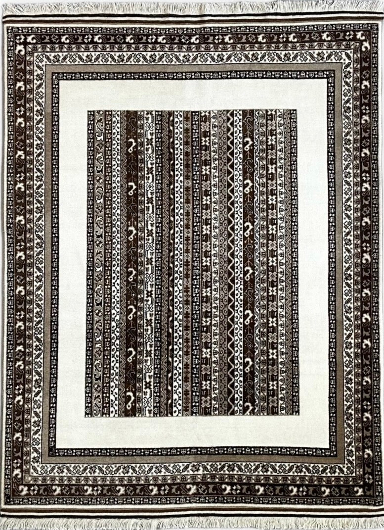 Vintage & Antique Rugs